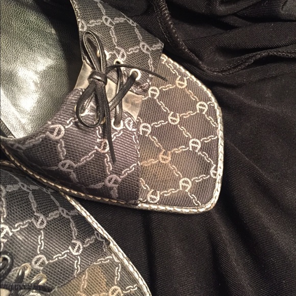 Etienne Aigner beautiful high heel sandals - Picture 3 of 6